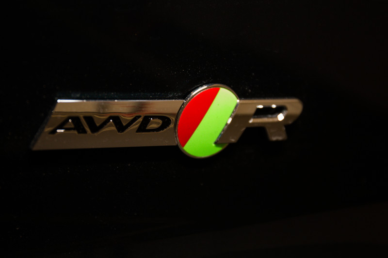 Jaguar F-Type R AWD
