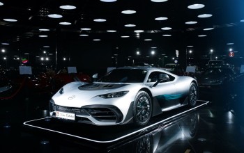 Inegalabilul Mercedes-AMG ONE a fost prezentat oficial la Țiriac Collection.