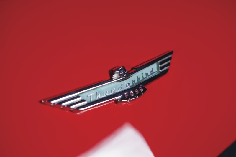 Ford Thunderbird