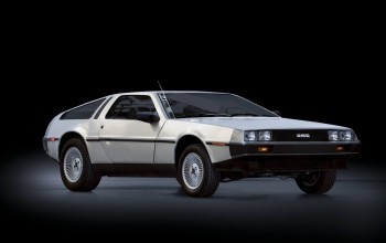 Èiriac Collection revine la POLI AutoFEST cu trei legende ale automobilismului. Modele din trei decade, cu stiluri distincte, dar acelaÈi spirit inovator, vor putea fi admirate timp de 3 zile Ã®n cadrul evenimentului.