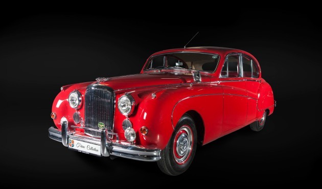 Jaguar MK IX