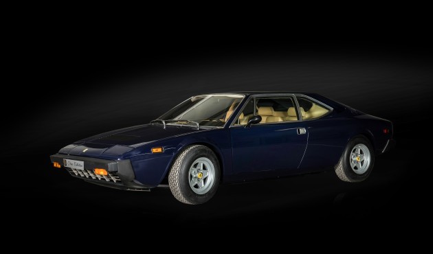 Ferrari 308 GT4