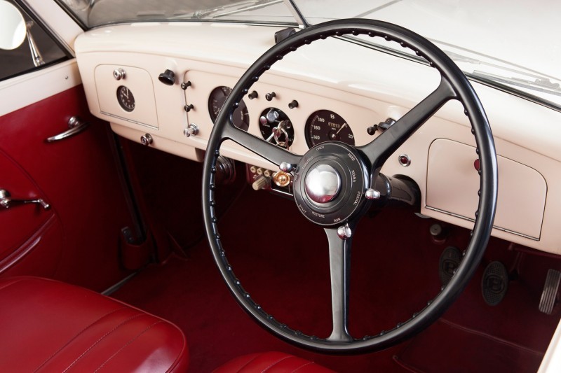 Bentley Mark VI Drophead Coupe