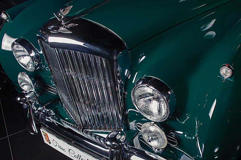 Bentley S2 Continental Flying Spur Saloon