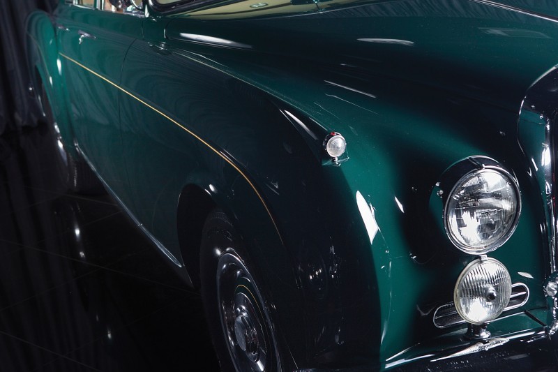 Bentley S2 Continental Flying Spur Saloon