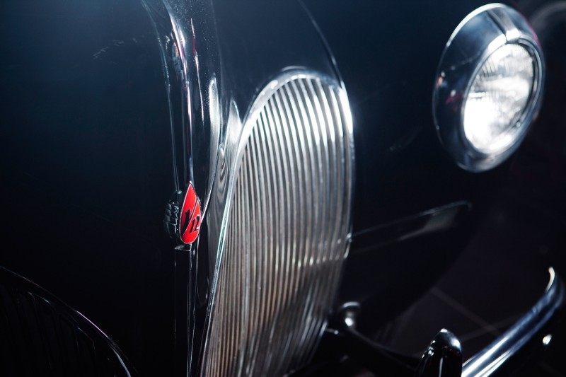 Lincoln Continental Coupe