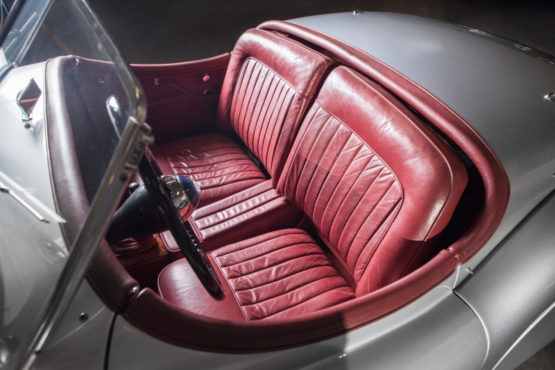 Jaguar XK 120