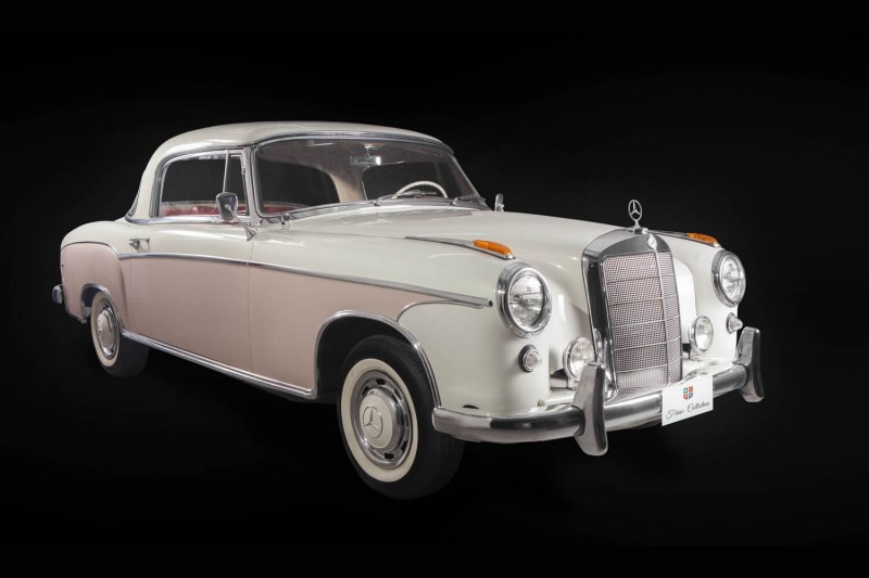 Mercedes-Benz 220 S