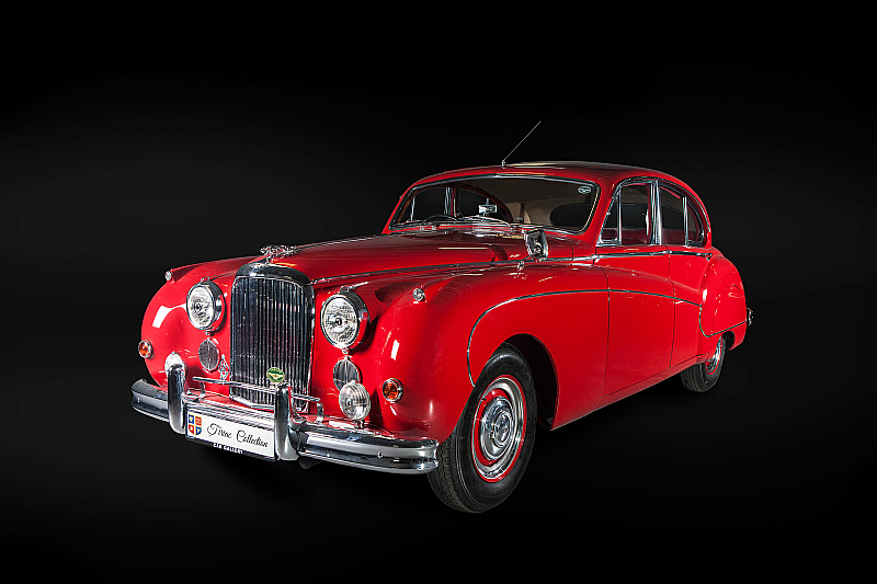 1959 Jaguar MK IX - Țiriac Collection